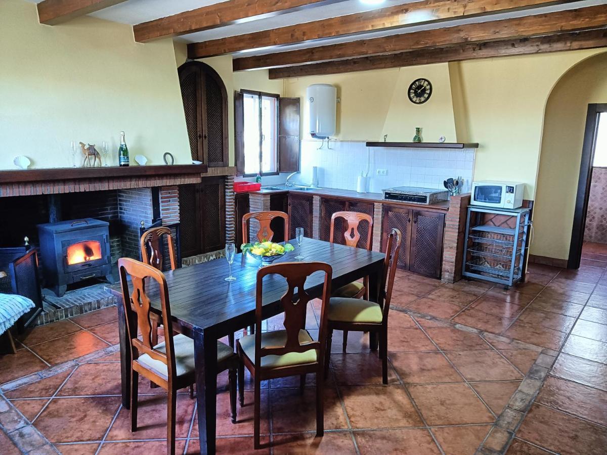 Holiday home Cortijo Puente Alhama *